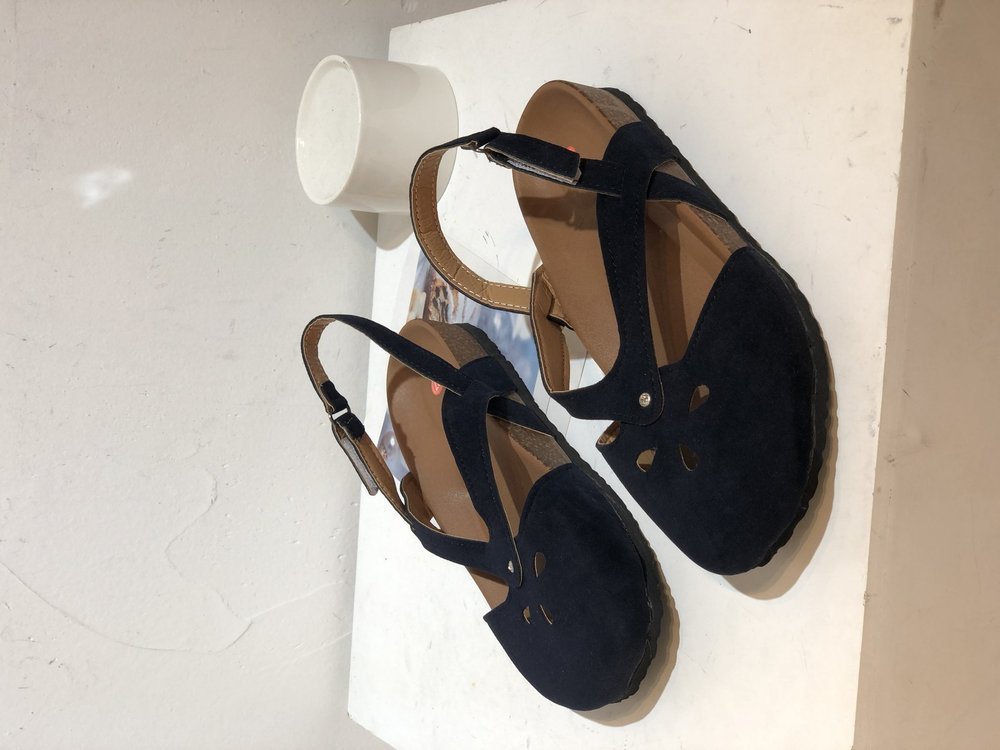 Sandales plates femme à une ligne et boucle_voghion.com