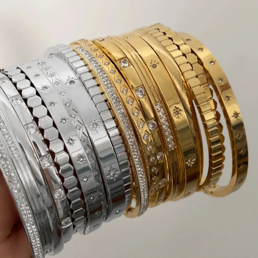 Bangle Bracelet Waterproof White Cubic Zirconia Gold Plated_voghion.com