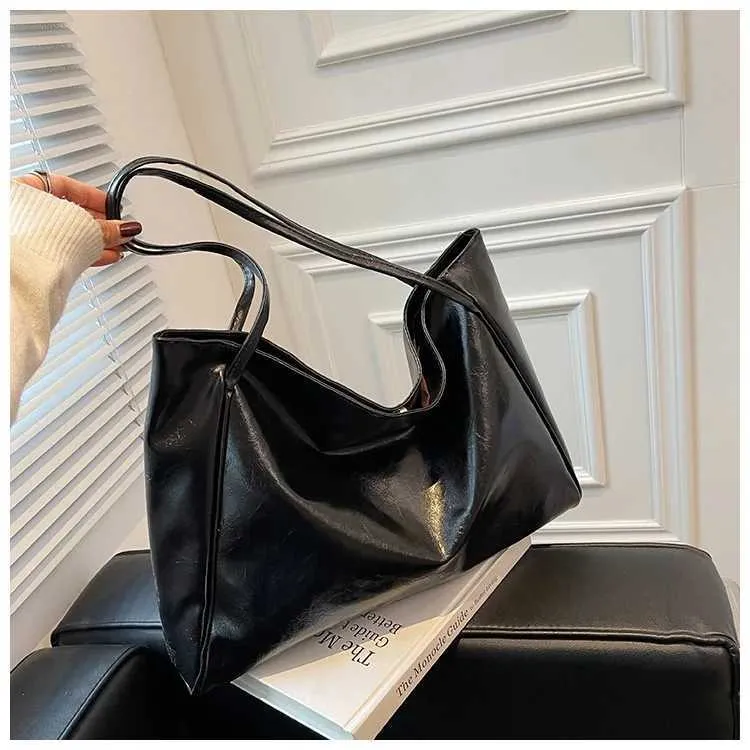 Casual Pu Leather Shoulder Bag Solid Colour Tote For Women_voghion.com