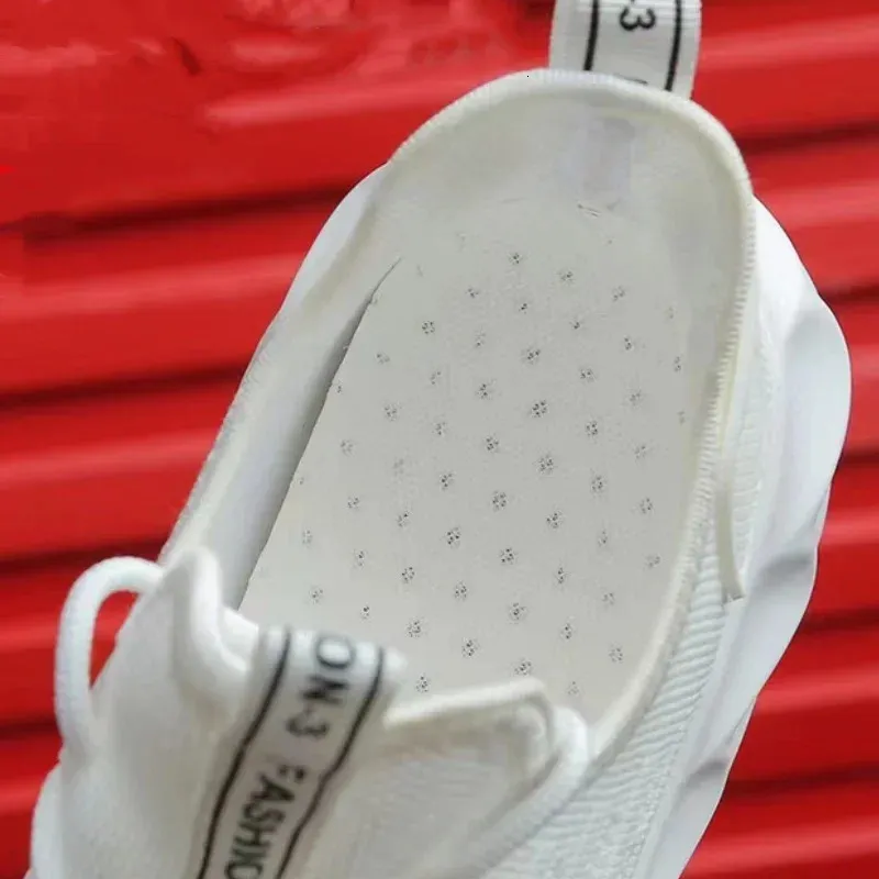 Chaussures de marche décontractées en maille à lacets pour hommes, légères et vulcanisées, Zapatillas Hombre 250530_voghion.com