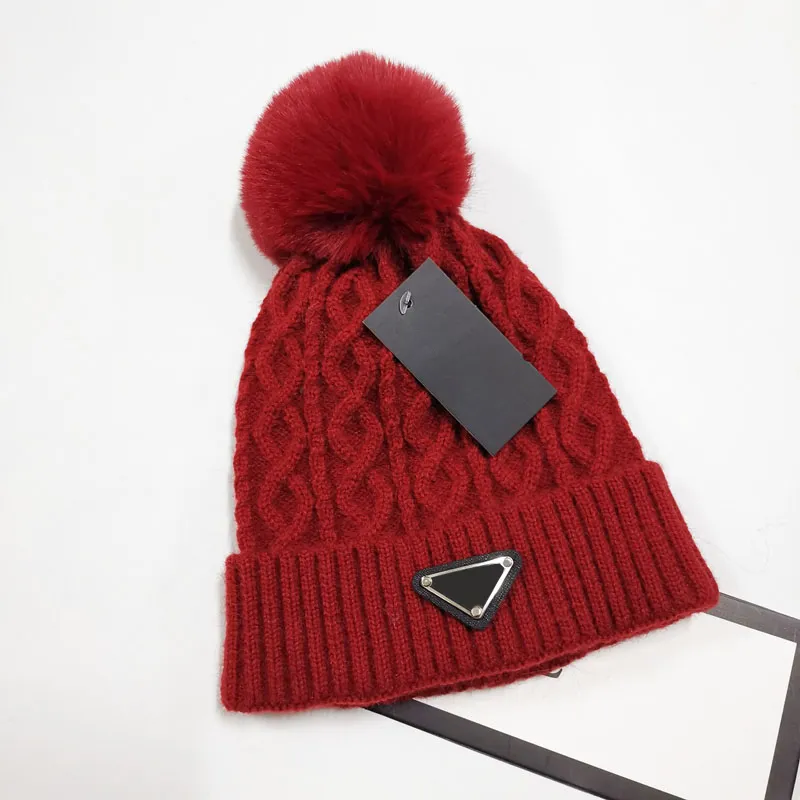 Winter Designer Beanies Beanie Women Gift Hats Outdoor Bonnet with Real Raccoon Fur Pompoms Warm Girl Ca hat_voghion.com