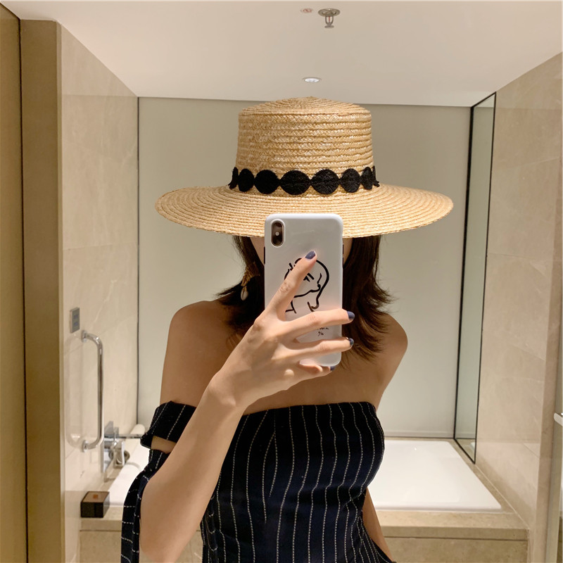 Blogger photo taking concave shaped shading straw summer trendy lace hook flower beach sun protection hat, new model_voghion.com