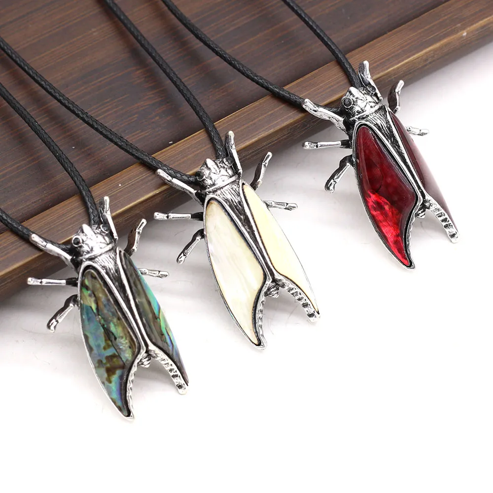 Anhänger Halsketten Natürliche Muschel Halskette Insektenform 28x40mm für DIY Schmuckherstellung Armband Wohndekoration Geschenk_voghion.com