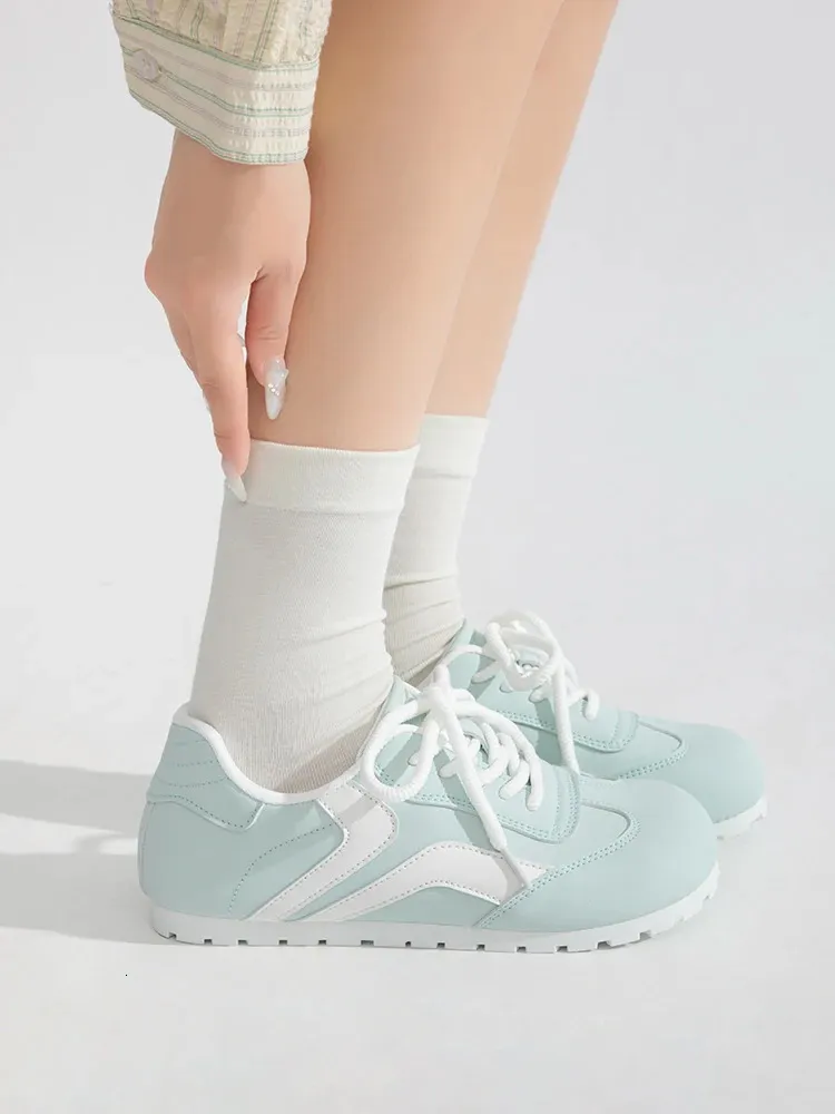 Scarpe sportive casual donna verde menta per uso quotidiano_voghion.com