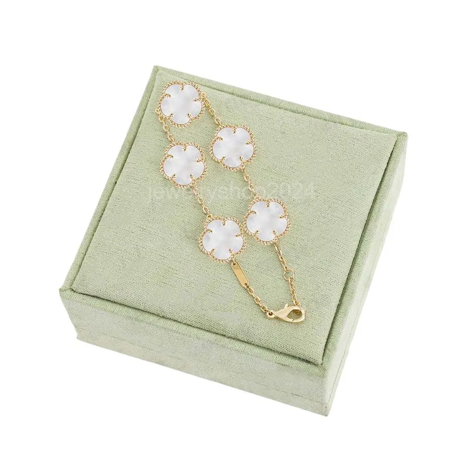 Braccialetto di design classico trifoglio moda fiori braccialetto per donna Uomo oro argento opzione 19 colori alta qualità donna_voghion.com