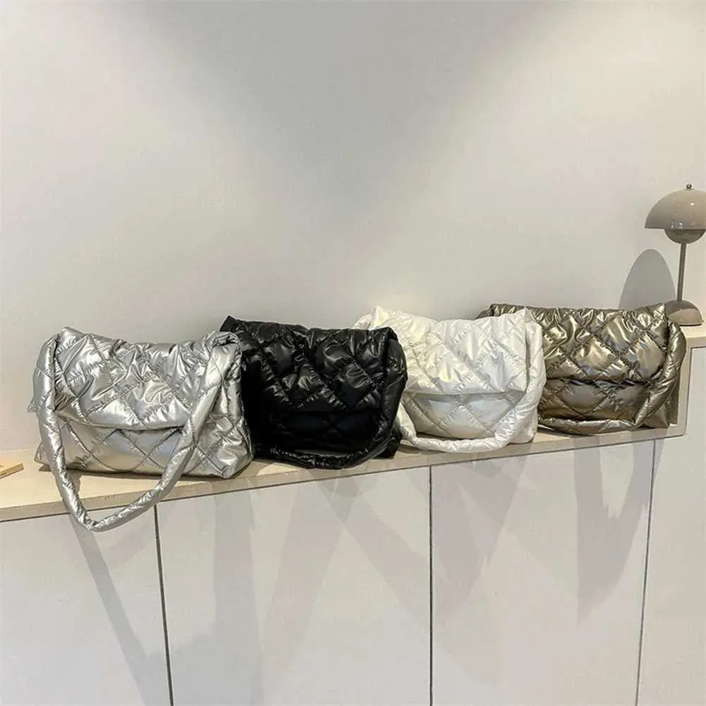 Borsa a tracolla imbottita in cotone imbottito invernale da donna alla moda, 2023, in nylon_voghion.com