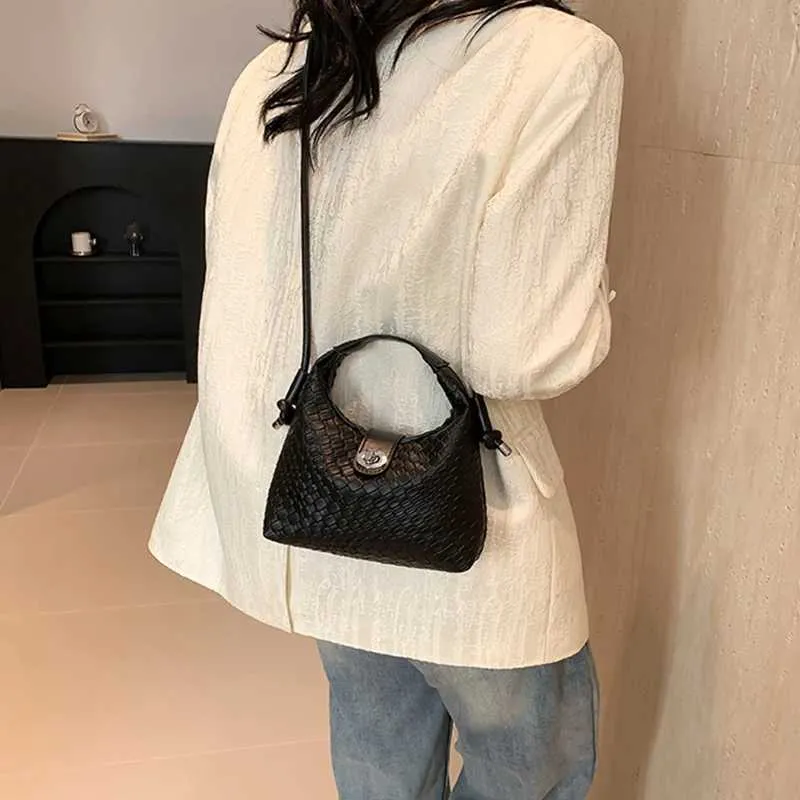 Elegante Geflochtene Pu-leder-eimerhandtasche Als Umhängetasche_voghion.com