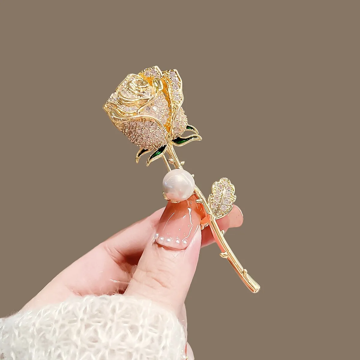Spilla a forma di fiore di rosa all'ingrosso, alla moda, per uomo e donna, con diametro completo, decorazione per abiti._voghion.com