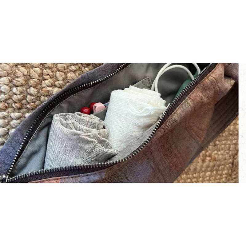 2025 Nieuwe minimalistische kunst katoenen en linnen Dumpling Canvas Crossbody Bag, Niche Design,_voghion.com