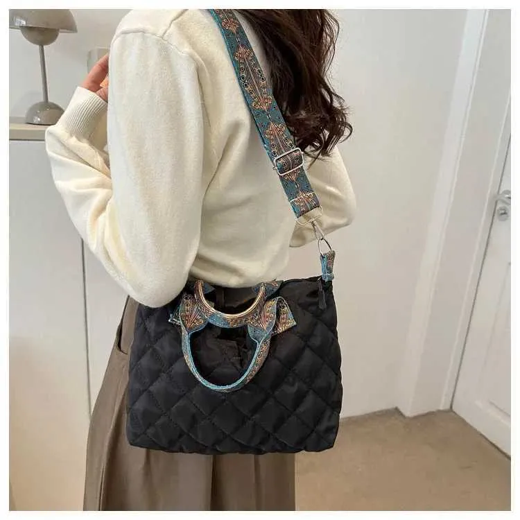 Handtasche fir Fraen mat breedem Gürtel Hierscht/Wanter Rhombus Space Kotteng Schëllertasche mat grousser Kapazitéit - All-Match Shopping241106_voghion.com