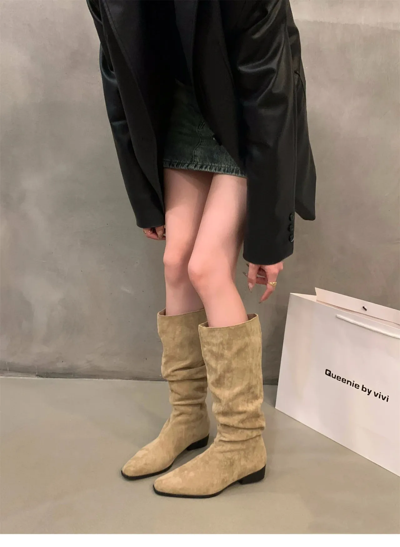 Womens knee high autumn and winter shoes fashionable womens sliding up folding low toe boots Botas De Mujer D81 241007_voghion.com