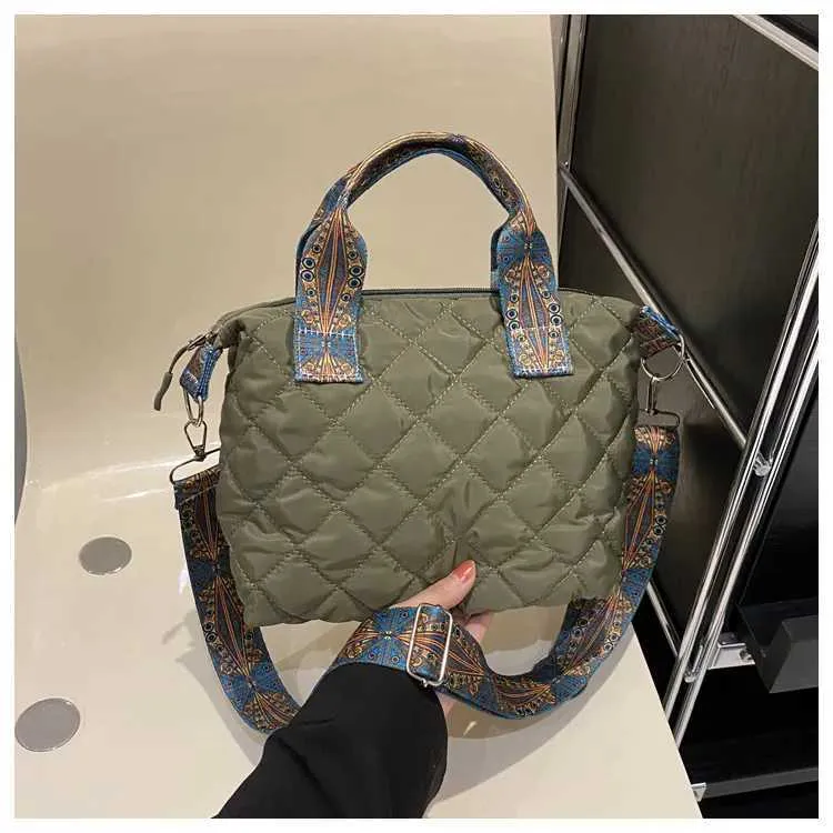 Handtasche fir Fraen mat breedem Gürtel Hierscht/Wanter Rhombus Space Kotteng Schëllertasche mat grousser Kapazitéit - All-Match Shopping241106_voghion.com