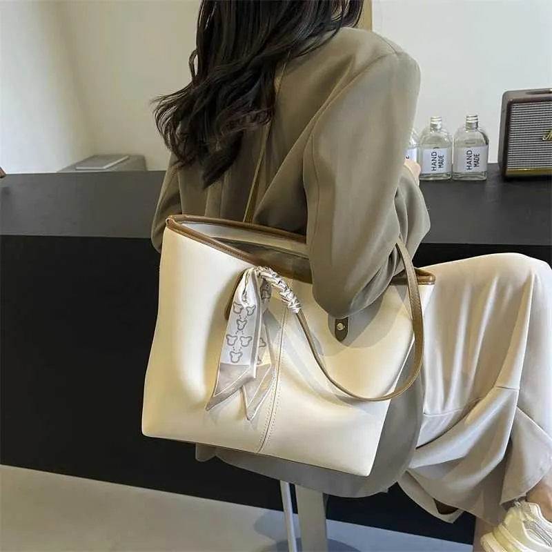 Foulard en soie à la mode pour femme, sac décontracté à grande fermeture éclair, sac de shopping quotidien Y241216_voghion.com