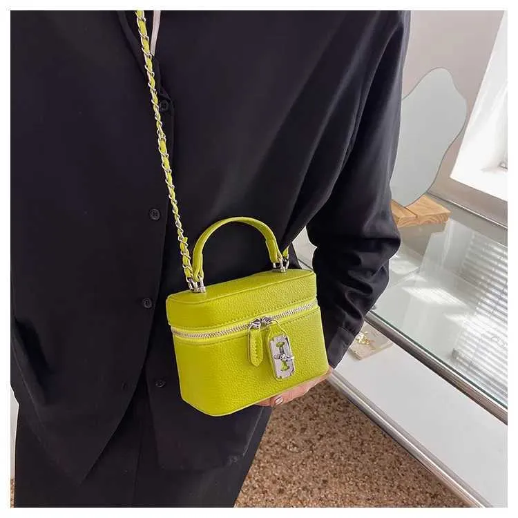 Süße Mini Pu Umhängetasche Solide Flap Box Kette Schulter für Frauen Casual Fashion Lady Commute Lock Messenger Bags_voghion.com