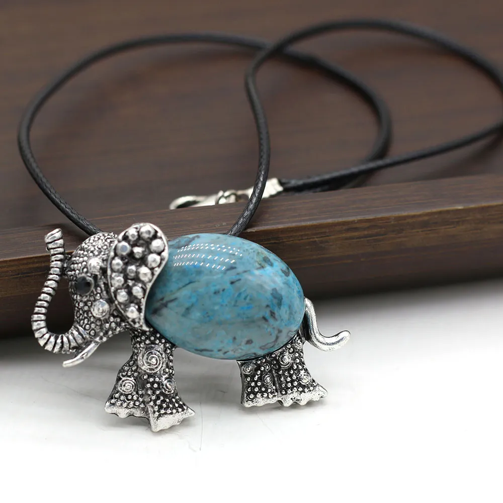 Collana con ciondolo elefante vintage per donna con gemme_voghion.com