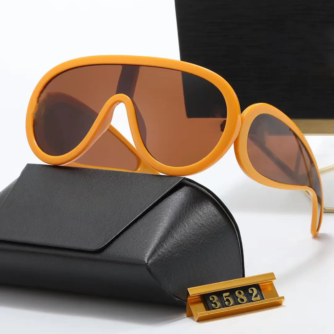 Latest Fashion sunglasses for woman eyewear style Round Metal Punk classic Quality Polarized Goggle Beach Casual Outdoor_voghion.com