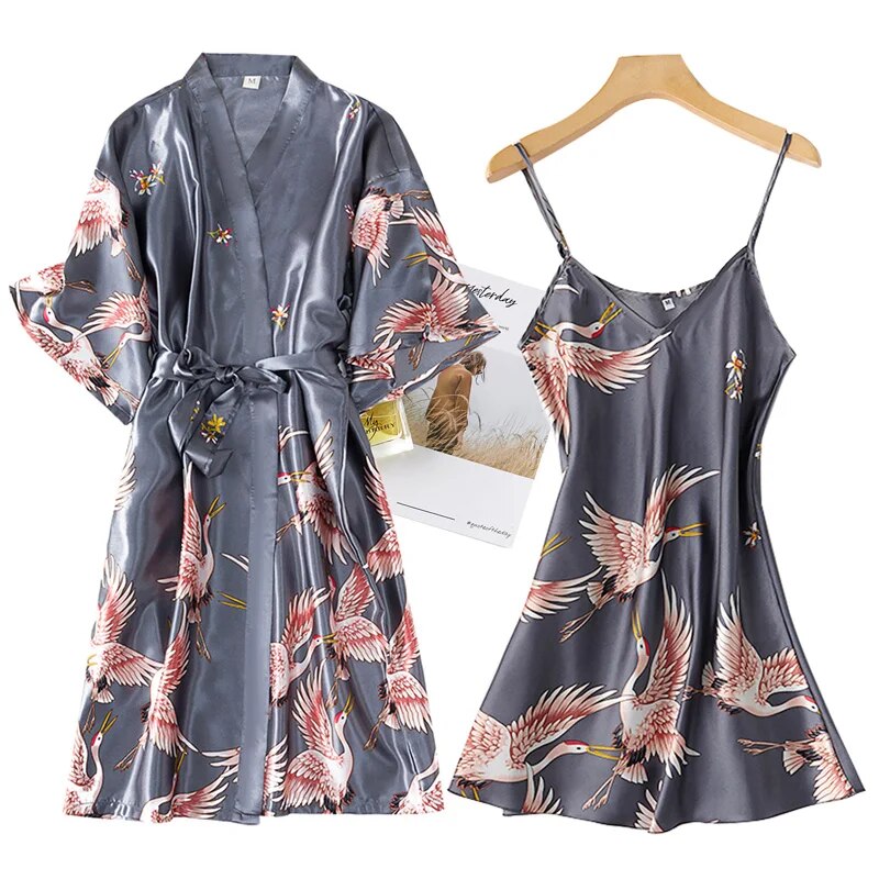 Women's sexy pajamas set, V-neck pajamas, silk pajamas, soaking dress, ladies pajamas, home service, spring, 2-piece set_voghion.com