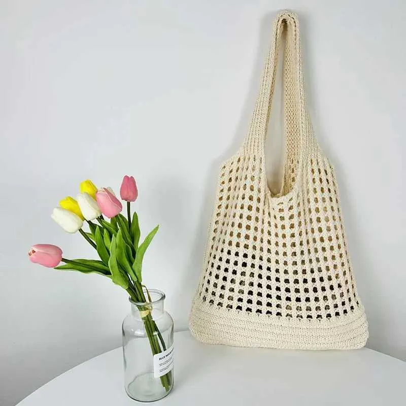 Knitted hollow shoulder lower arm bag large capacity crochet hook womens shopping casual beach handbag Y241011_voghion.com