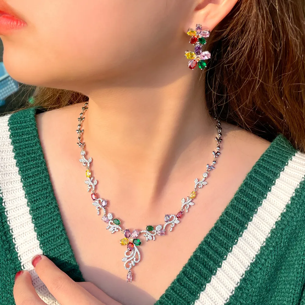Ensemble de bijoux avec collier et boucles d'oreilles en zircone cubique multicolore pavé pour femmes, 2 pièces, pour fête de mariage, fleur de mariée_voghion.com