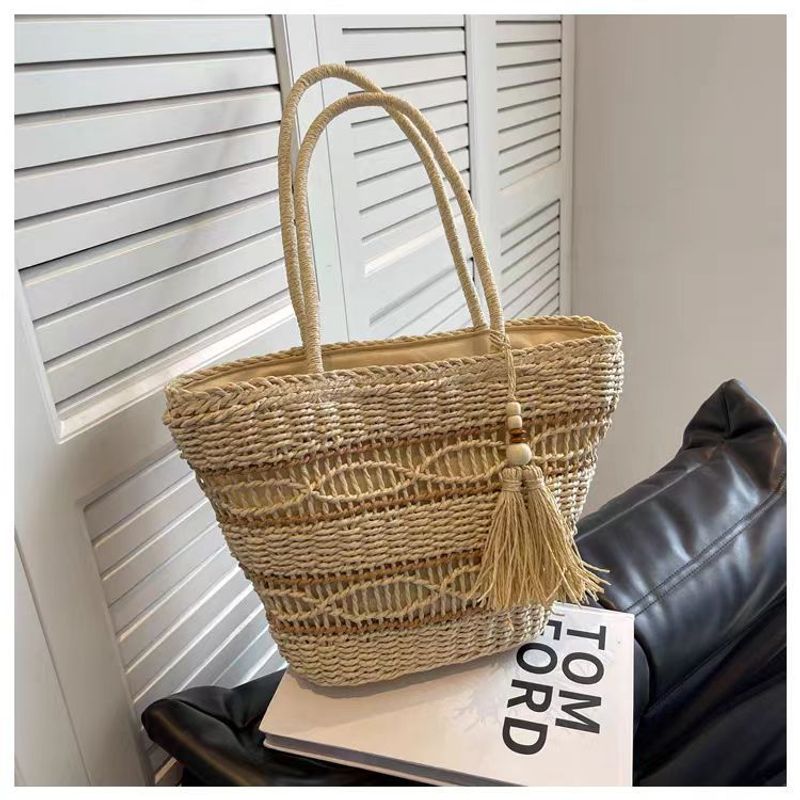 Damen Umhängetasche aus hohlem Papierseil gewebte modische grasgewebte Tasche, lässige Damentasche Strandtasche große_voghion.com