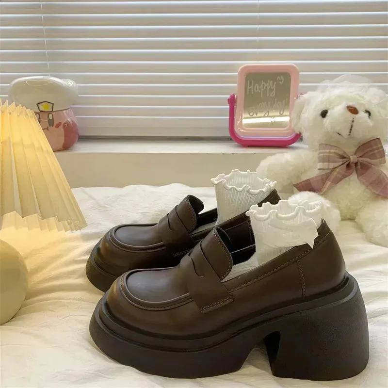 Women's Platform Loafers British Style Leather Derby Shoes_voghion.com