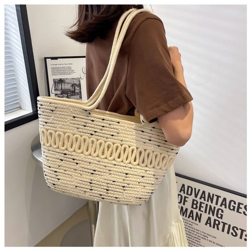 Spring and summer niche grass for women in 2024, new trendy cotton thread woven beach bags, large capacity single_voghion.com