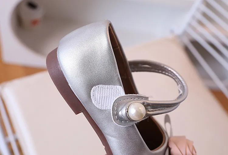 2025 nuevos zapatos de princesa de cuero para niños, zapatos Mary Janes para bebés, zapatos planos para niños pequeños, vestido de baile para niñas_voghion.com