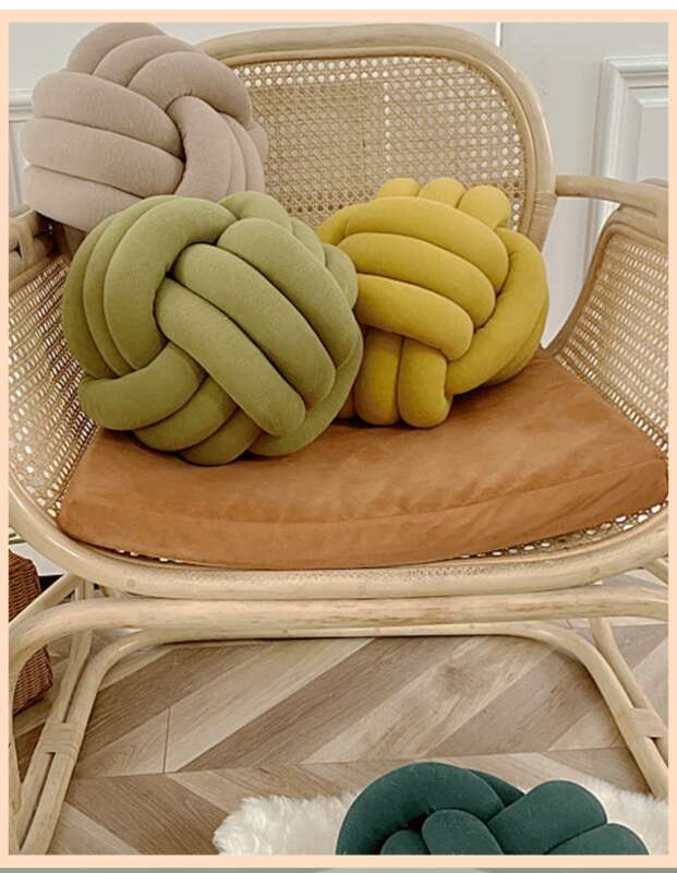 Scandinavian Three Stranded Rope Knotted Ball Hand Knitted Wool Pillow Floating Window Cushion_voghion.com