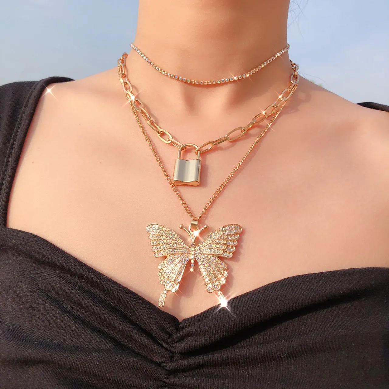 Iced Out Chains Κολιέ με πεταλούδα χρυσό Γυναικείο Link Κρεμαστό μενταγιόν με κρύσταλλο Rhinestone Κλειδαριά για ζώα_voghion.com