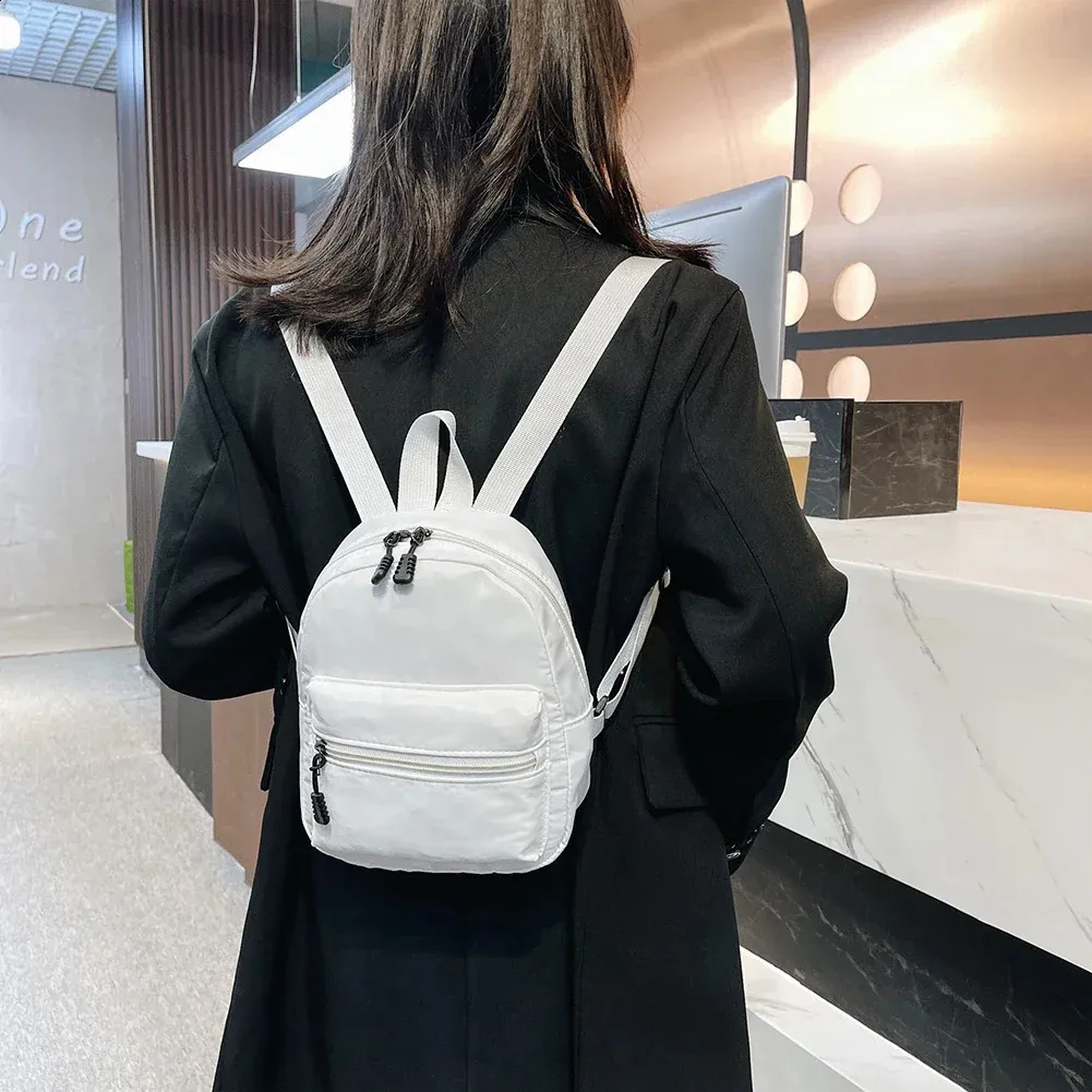 Mini Rucksack Für Damen Wasserdichter Nylon Freizeit Wanderrucksack_voghion.com