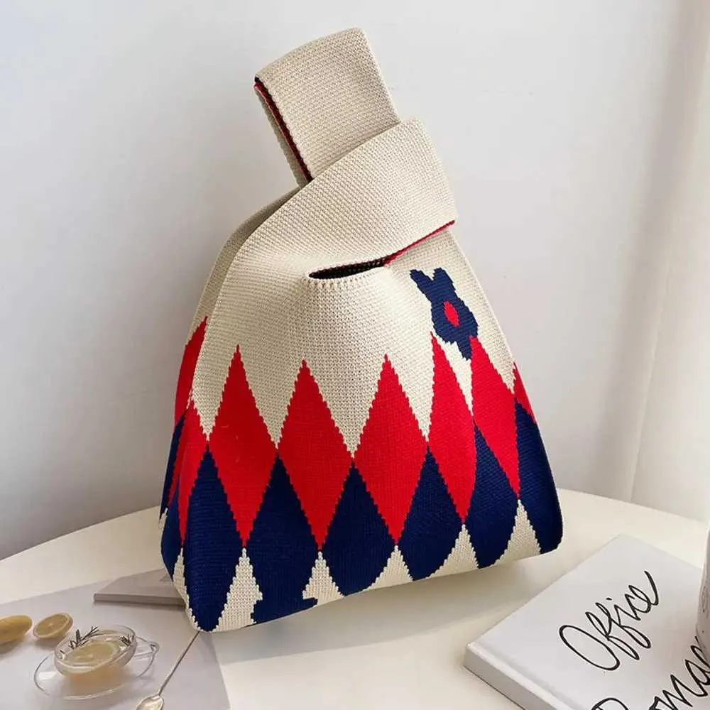Fi striped knot wrist hand knitted V-handbag portable mini reusable shopping bag Y241106_voghion.com