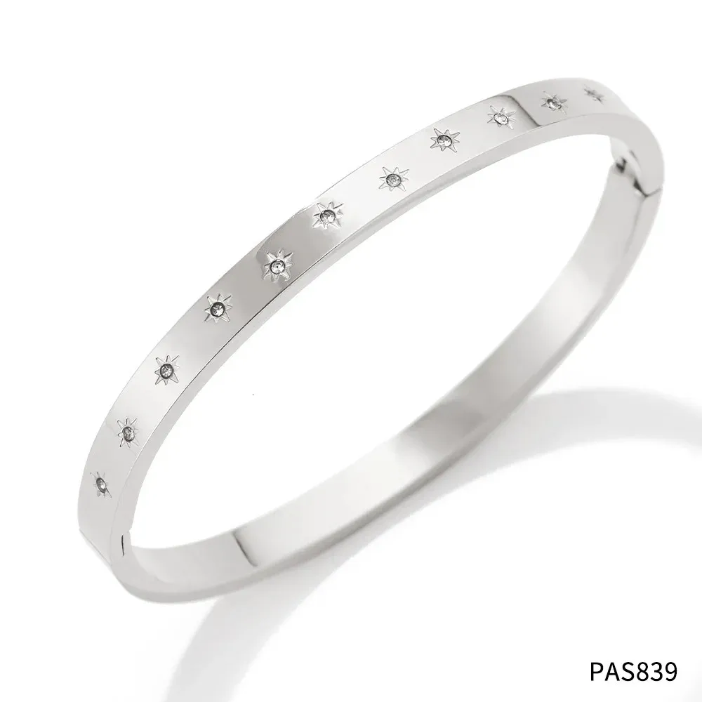 Bangle Bracelet Waterproof White Cubic Zirconia Gold Plated_voghion.com