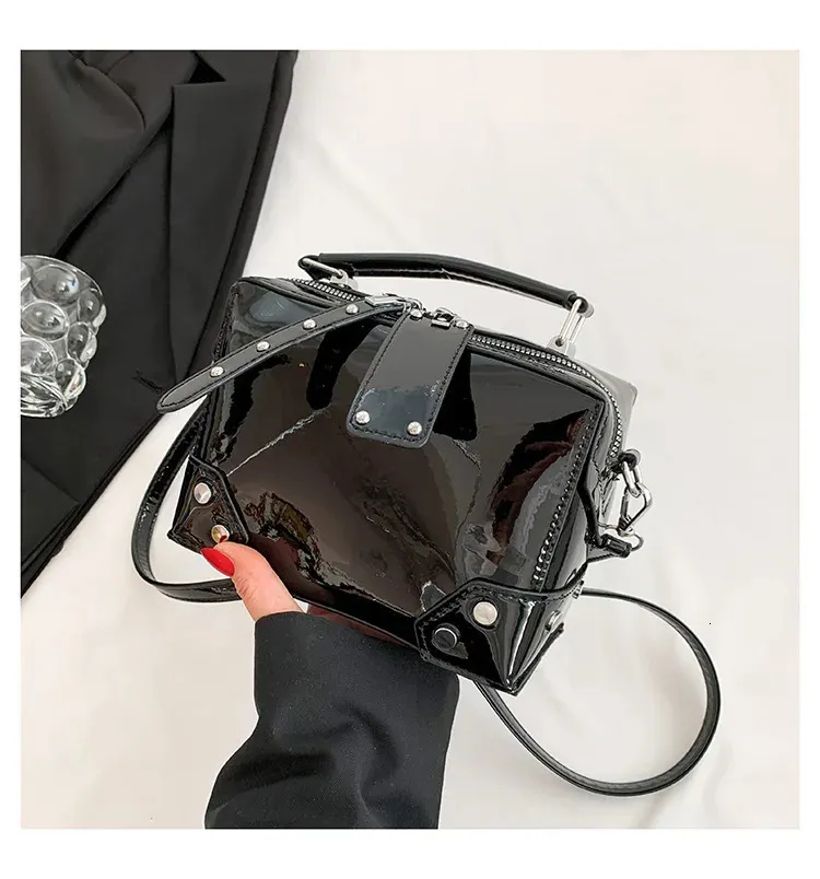 Borsa a tracolla da donna elegante borsa a spalla quadrata oro_voghion.com