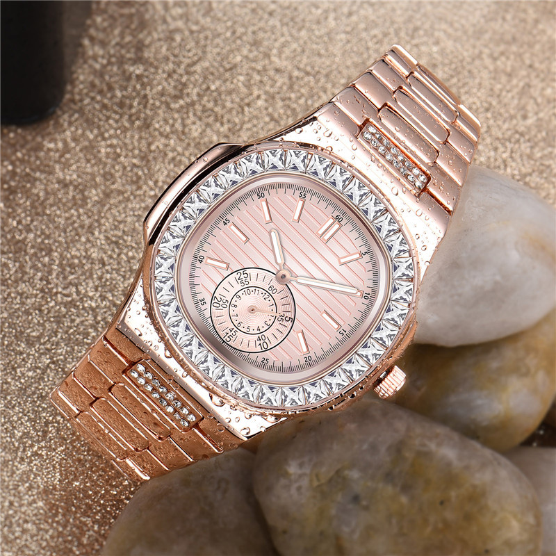 Orologio al quarzo da uomo alla moda con strass - Stile minimalista business e hip hop - Cassa in lega resistente all'acqua - Chiusura per gioielli in acciaio inossidabile_voghion.com