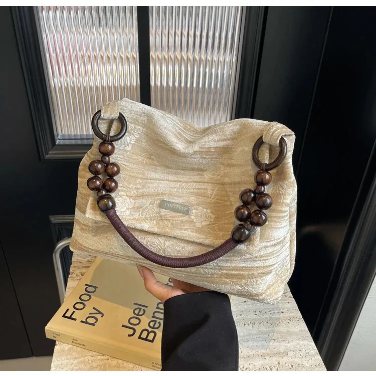 Bretelle in tessuto stampato alla moda da donna con hardware intarsiato, borsa sottobraccio e borsa portatile ad alta capacità 240806_voghion.com