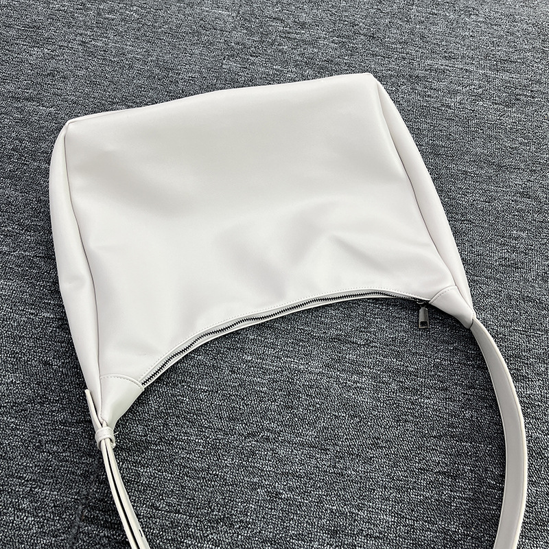 Corea del Sur Color sólido 2024 nuevo bolso de viaje para el aula de un hombro de gran capacidad de cara suave, bolso cruzado único_voghion.com
