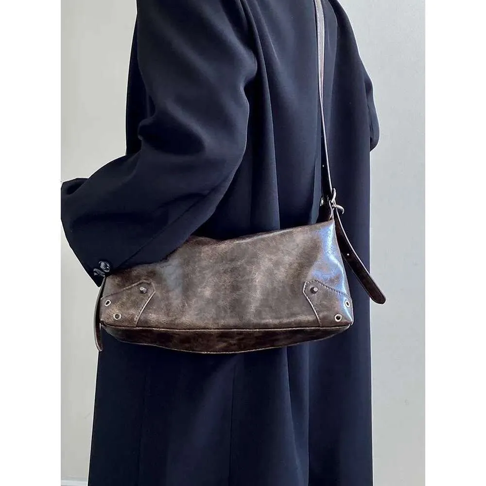 Pu Leder Retro Damen Unterarm Cool Y2k Mädchen Vintage Kleine Schultertaschen Einfache weibliche Umhängetasche Handtaschen Geldbörse_voghion.com
