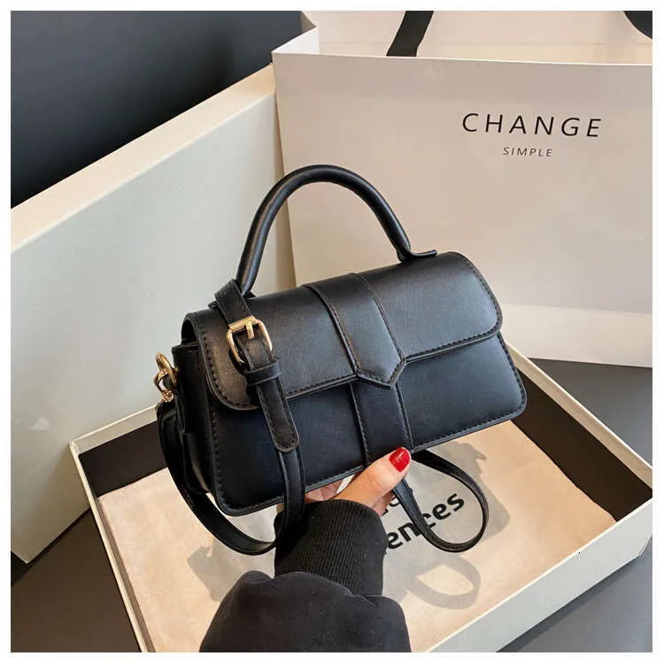 Borsa a tracolla in pelle PU per donna - Borsa a tracolla alla moda Borsa vintage sottobraccio Borsa quadrata (nero)_voghion.com