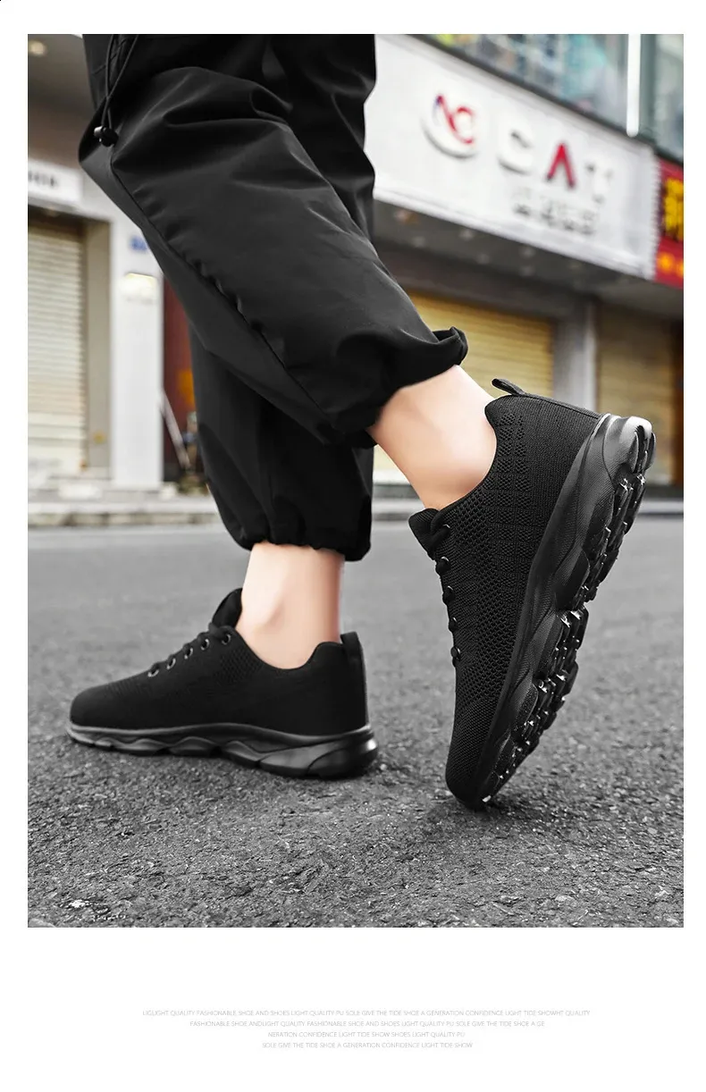 Breathable Lightweight Running Shoes For Men In White Casual Style_voghion.com