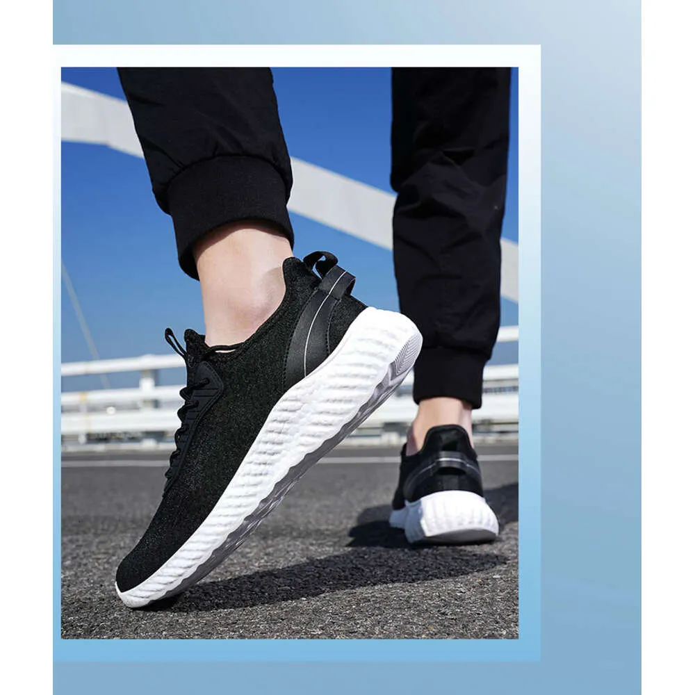 24-hour Send Out Goods New Fashionable Sports Lightweight Breathability Men Running Shoes_voghion.com
