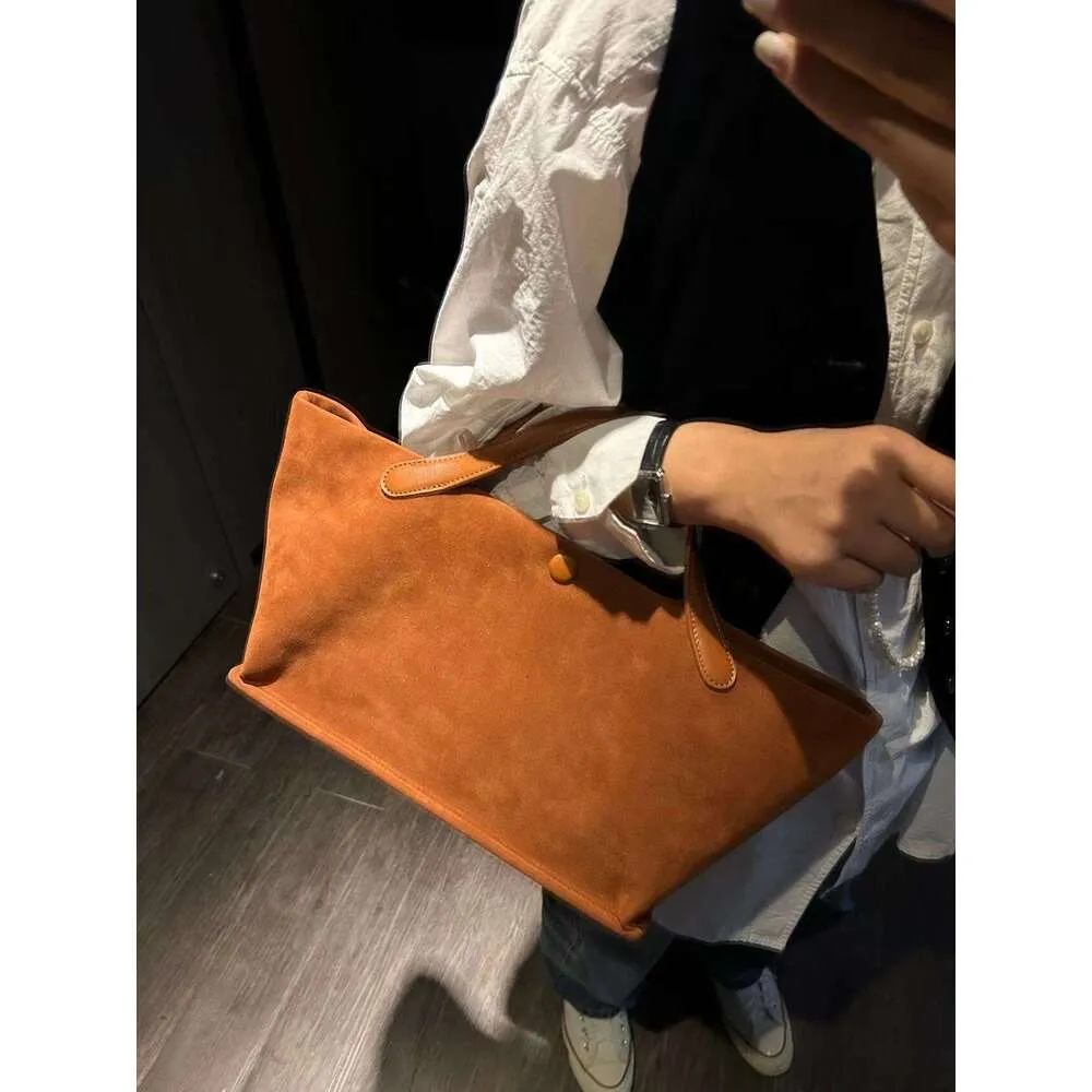 Même style que Blogger NOUVEAU sac à main simple en daim givré rétro décontracté pour femme, nouvelle épaule simple sous les bras, grande capacité_voghion.com