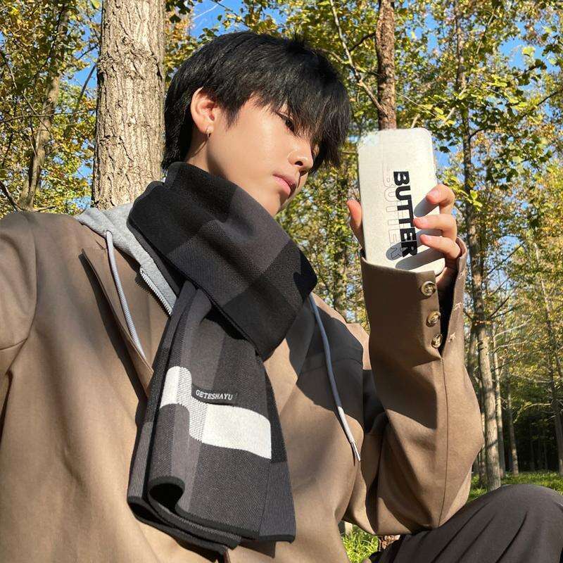 Knitted New Wool Colorful Men's Scarf_voghion.com