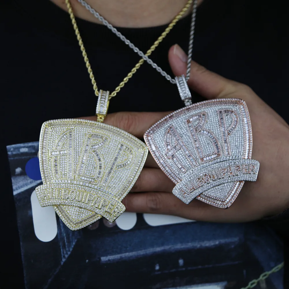 Collier avec pendentif en forme de baguette en zircone cubique et lettres initiales ABP pour homme, style hip-hop et punk_voghion.com