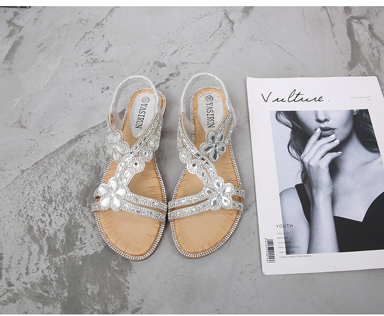 Large Size Hollow Sandals Women's Summer Comfortable Flat Rhinestone Sandals_voghion.com
