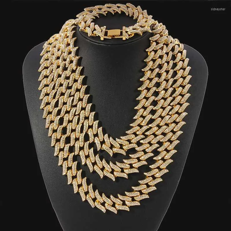 Collier chaîne cubaine Hip Hop pour hommes et femmes, avec strass, breloque rock, couleur or et argent, ras du cou_voghion.com