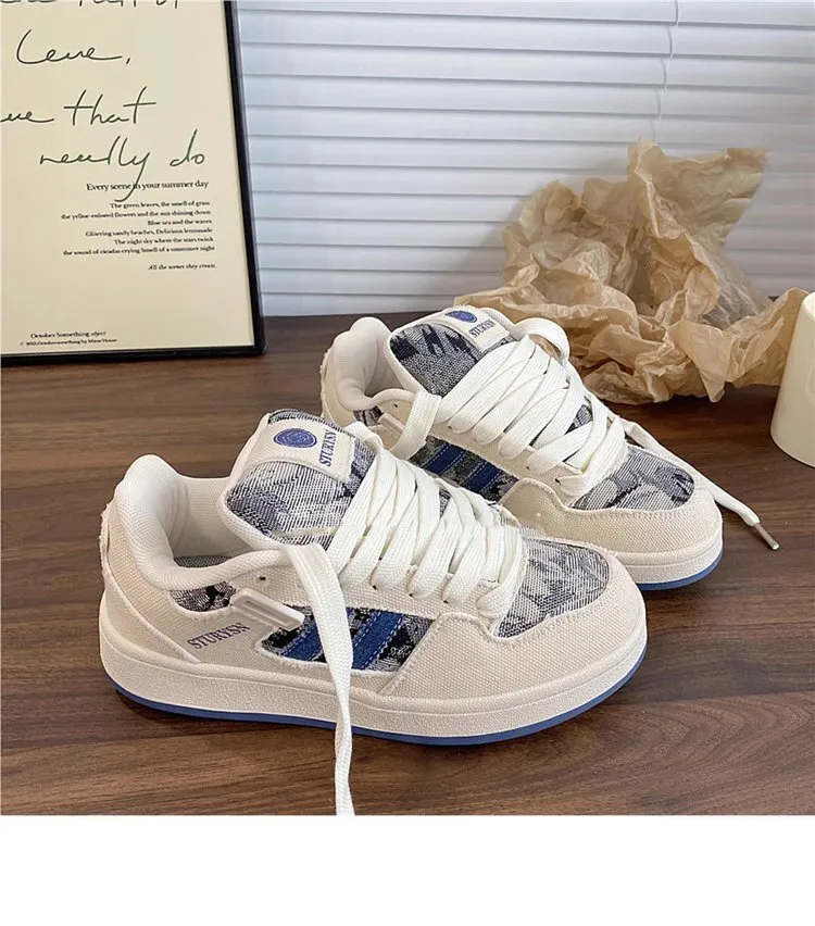 Denim Design, Bread Shoes, Women's Instagram Trend, 2024 Autumn New Versatile Casual Board Shoes_voghion.com