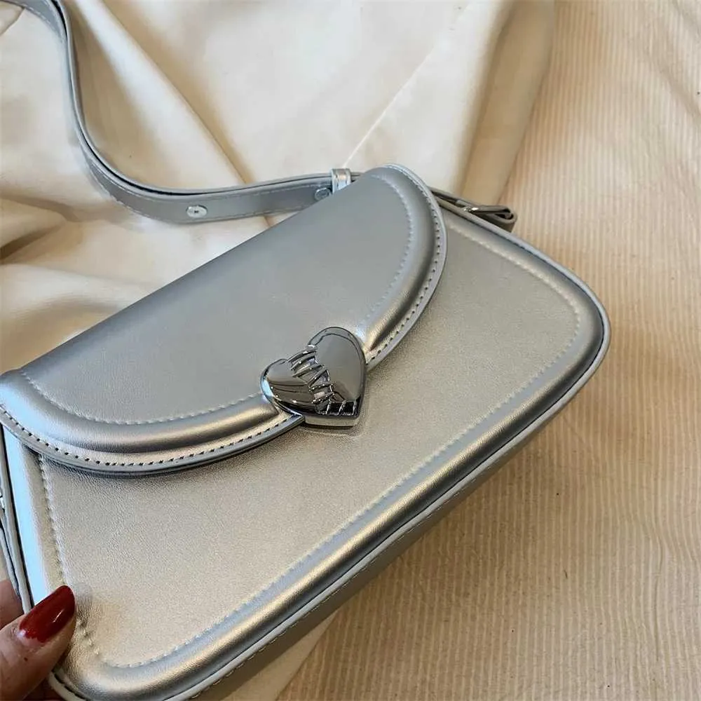 Schoudertas voor dames kleine schoudertas met hartgesp zilver_voghion.com