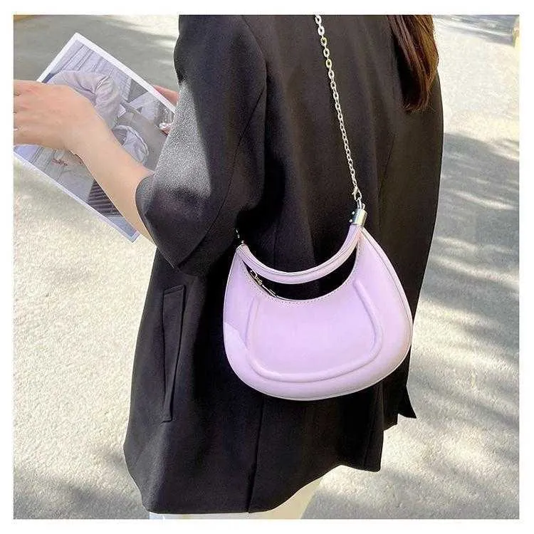 Women’s Korean Style Pu Leather Shoulder Bag With Chain Strap_voghion.com