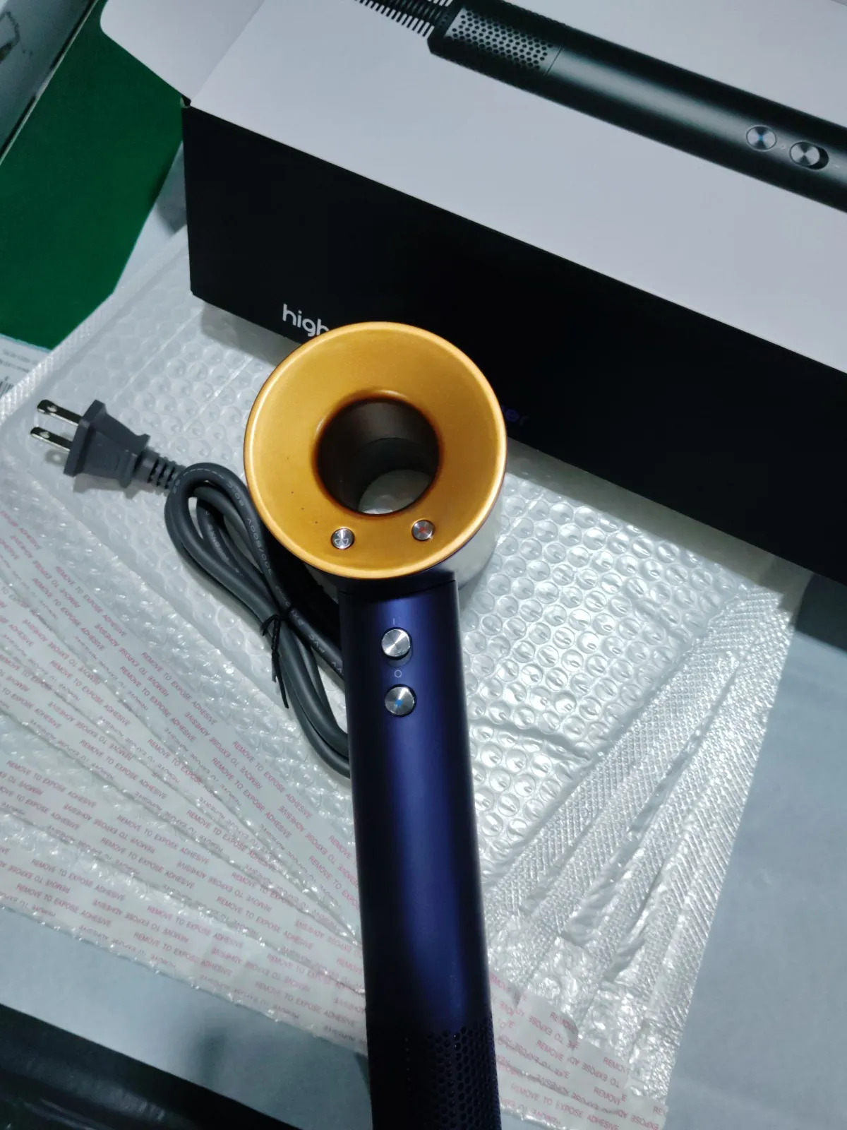 Asciugacapelli ionico da 1600 W - Soffiatore da salone ad asciugatura rapida con 5 ugelli e protezione dal calore (spina UE 220 V, 6 colori)_voghion.com