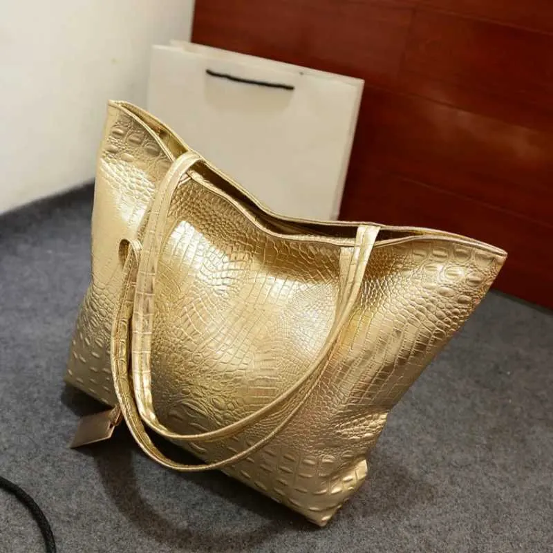 Elegant Large Tote Shoulder Handbag In Black Gold And Silver_voghion.com